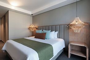 OZ Hotel Collection