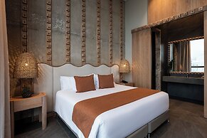 OZ Hotel Collection