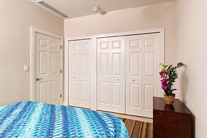 3-Bedroom, 2-Bath Condo Overlooking Pool