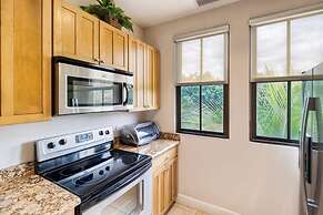 3-Bedroom, 2-Bath Condo Overlooking Pool