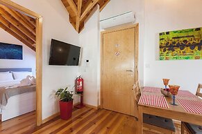 Bairro Alto Wooden Top
