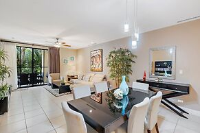3BD Beauty in Coco - Have Coffee or Meals Overlooking Pool