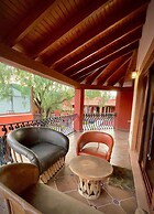 LA CASA ROJA