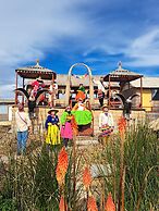 Uros Khantati - Lago Titicaca