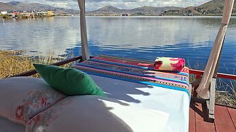 Uros Khantati - Lago Titicaca
