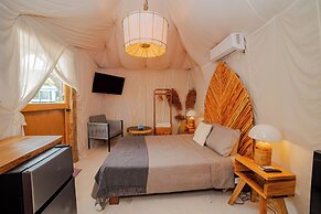 Arena y Mar Seaside Glamping Adults Only
