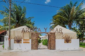 Arena y Mar Seaside Glamping Adults Only