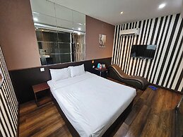 Pink Hotel