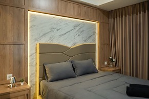 The Smith Luxury SkyView Apartments