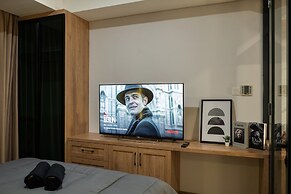 The Smith Luxury SkyView Apartments