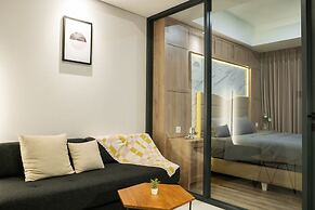 The Smith Luxury SkyView Apartments