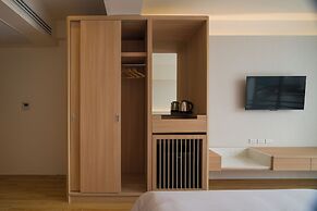 BEAT. Warii Hostel at Chaophraya River