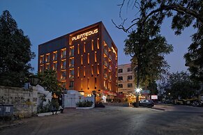 HOTEL PLENTEOUS INN