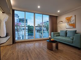 Hanoi Splendid Premium Hotel