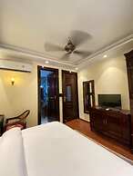 Evaara By The Ganges