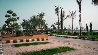 Evaara By The Ganges