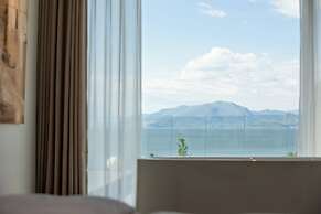 Anyu Aranya Collection Sea View Resort Hotel