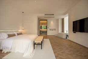 Anyu Aranya Collection Sea View Resort Hotel