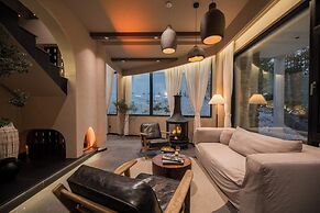 Anyu Aranya Collection Sea View Resort Hotel