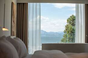 Anyu Aranya Collection Sea View Resort Hotel