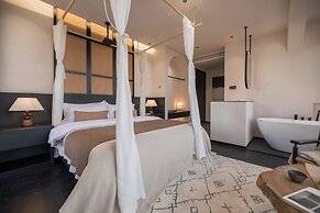 Anyu Aranya Collection Sea View Resort Hotel