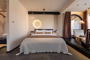 Anyu Aranya Collection Sea View Resort Hotel