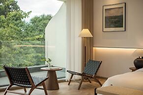 Anyu Aranya Collection Sea View Resort Hotel
