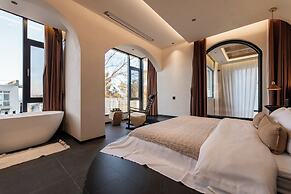 Anyu Aranya Collection Sea View Resort Hotel