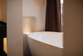 Anyu Aranya Collection Sea View Resort Hotel