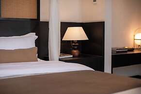 Anyu Aranya Collection Sea View Resort Hotel