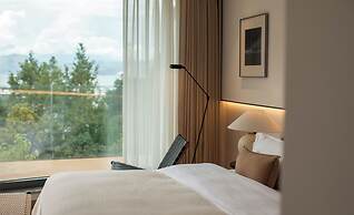 Anyu Aranya Collection Sea View Resort Hotel