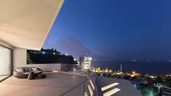 Anyu Aranya Collection Sea View Resort Hotel
