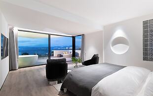 Anyu Aranya Collection Sea View Resort Hotel