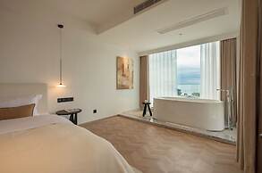 Anyu Aranya Collection Sea View Resort Hotel