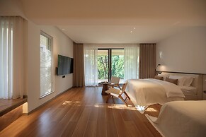 Anyu Aranya Collection Sea View Resort Hotel