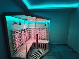 H & H Boutique and Spa