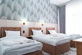 GOLD STAR PALACE HOTEL