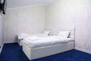 GOLD STAR PALACE HOTEL