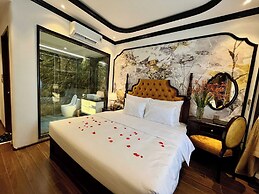 Royal Hanoi Hotel