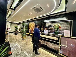 Royal Hanoi Hotel