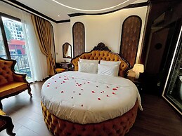 Royal Hanoi Hotel
