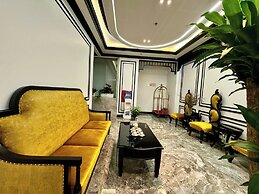Royal Hanoi Hotel