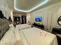 Royal Hanoi Hotel