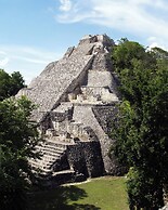 Hotel cabañas aldea maya