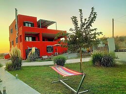 Helios  Apartments