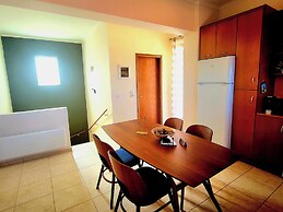 Helios  Apartments