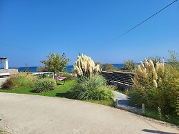 Helios  Apartments