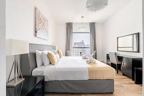 Luxe Marina View Retreat - 2BDRM