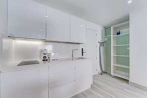 BAL Apartments - Adults Only
