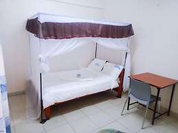 Elris Guest House & Hotel